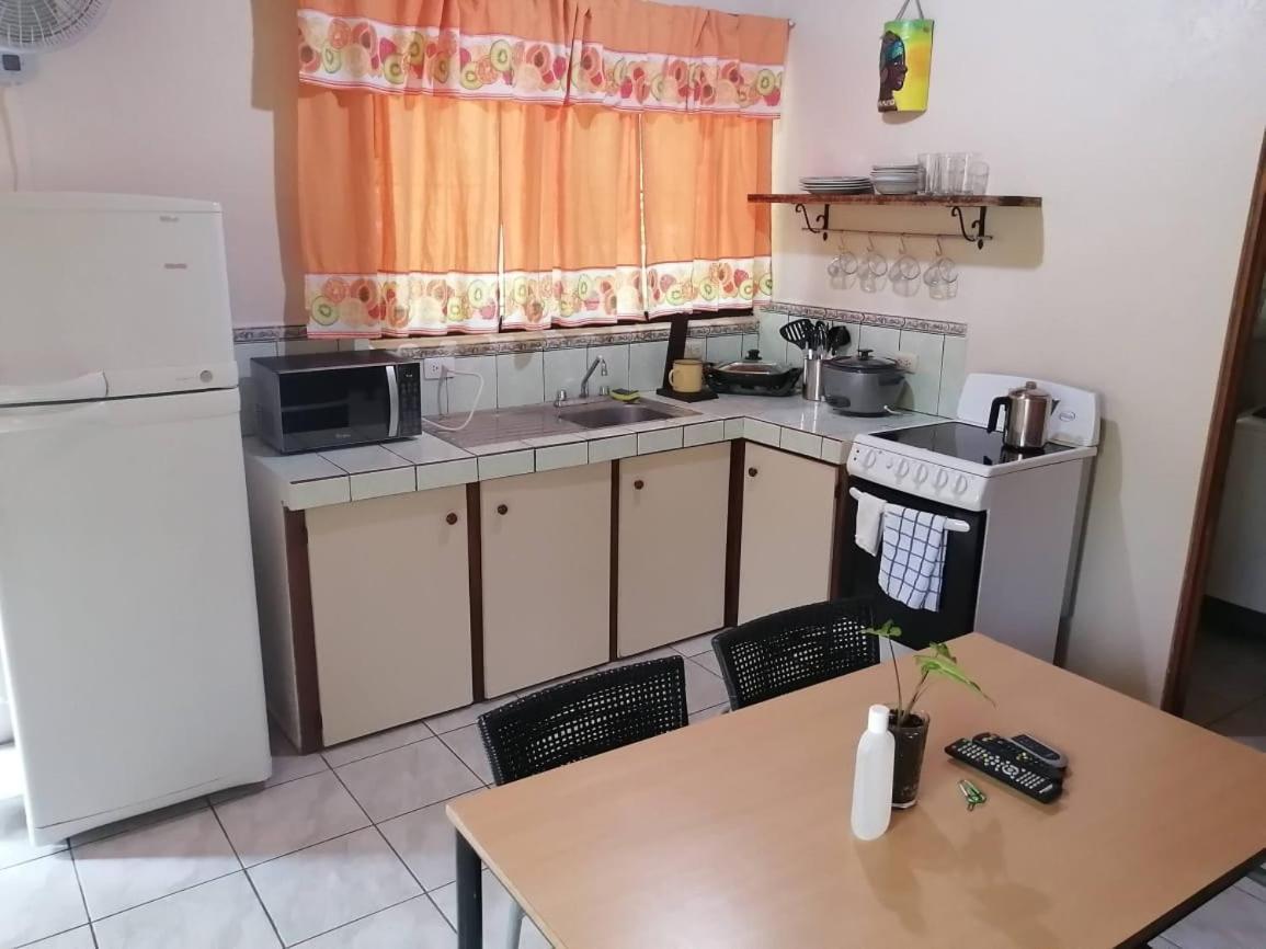 Cahuita Lodge Екстер'єр фото